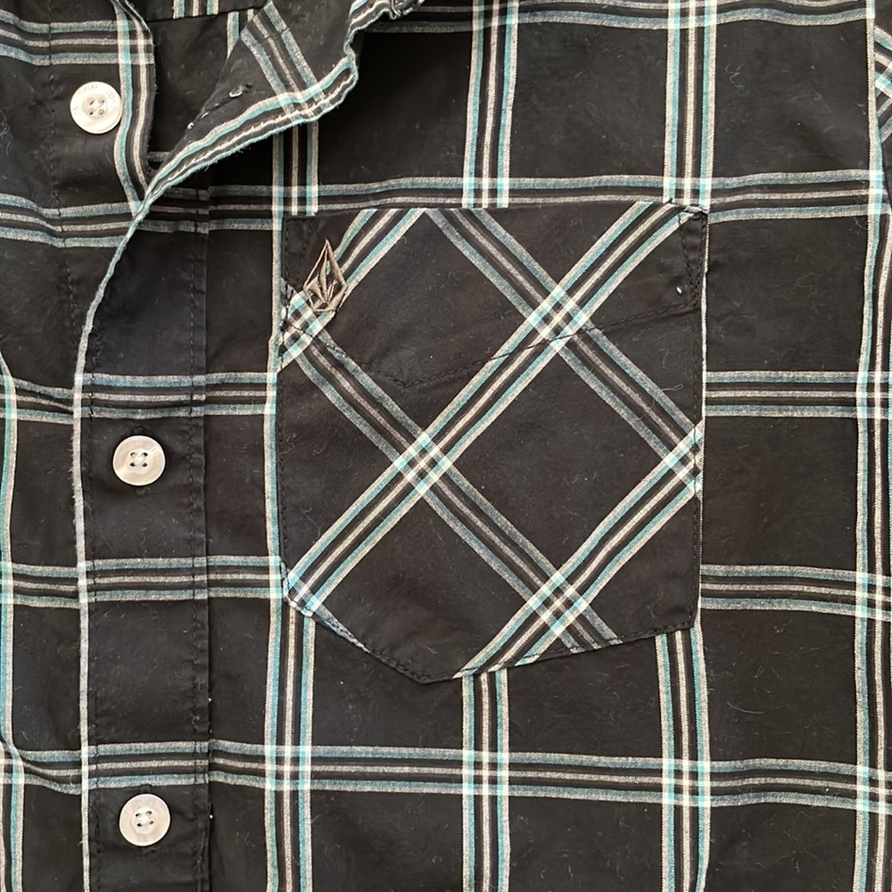 Volcom button up - Picture 2 of 8